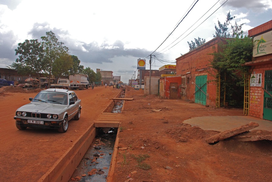 Just outside of Le Pavillion Vert, one of the nicest accommodation options in Ouagadougou.