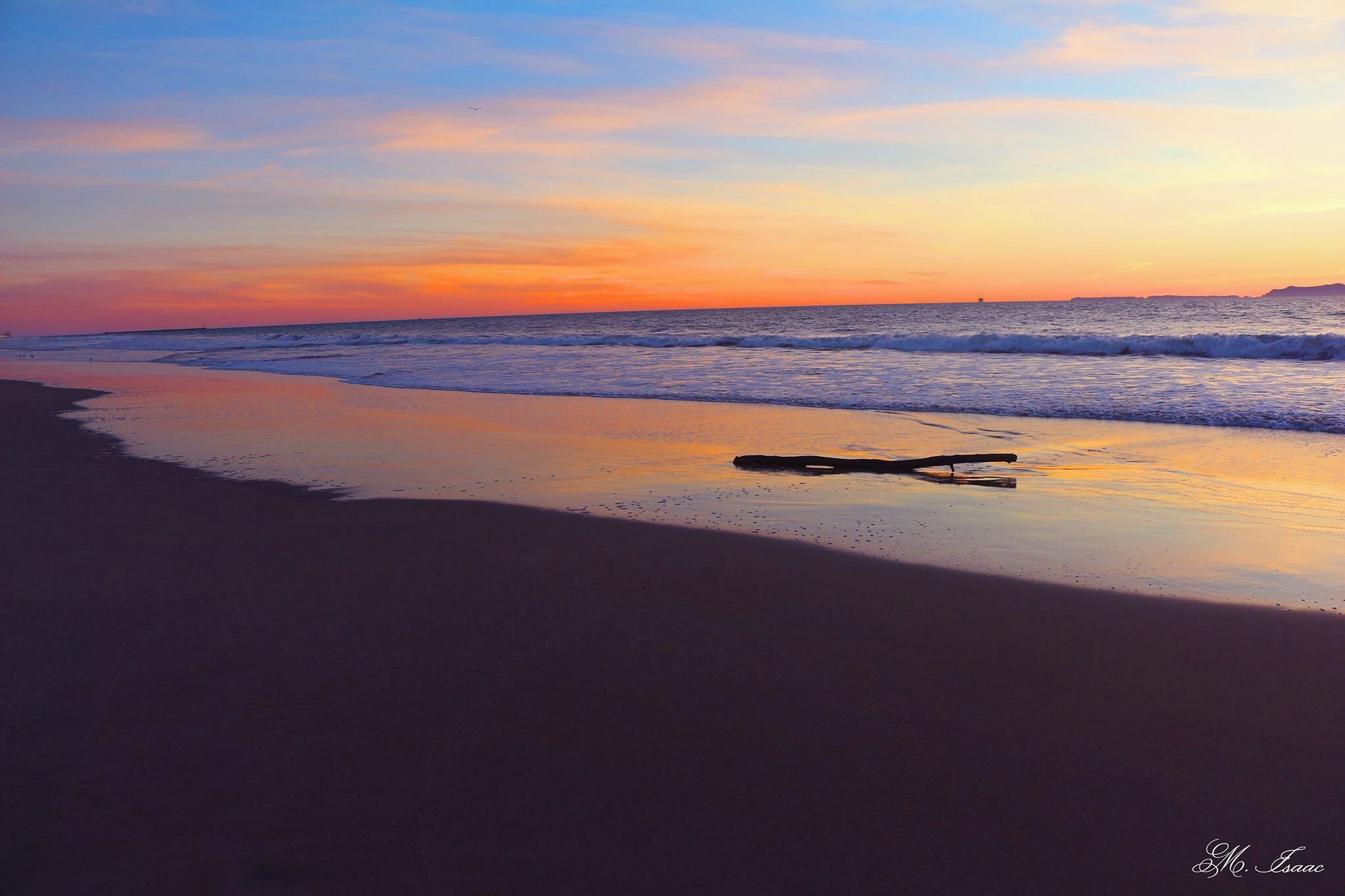 I waited for about half and hour to catch the Sunset, It was worth it.