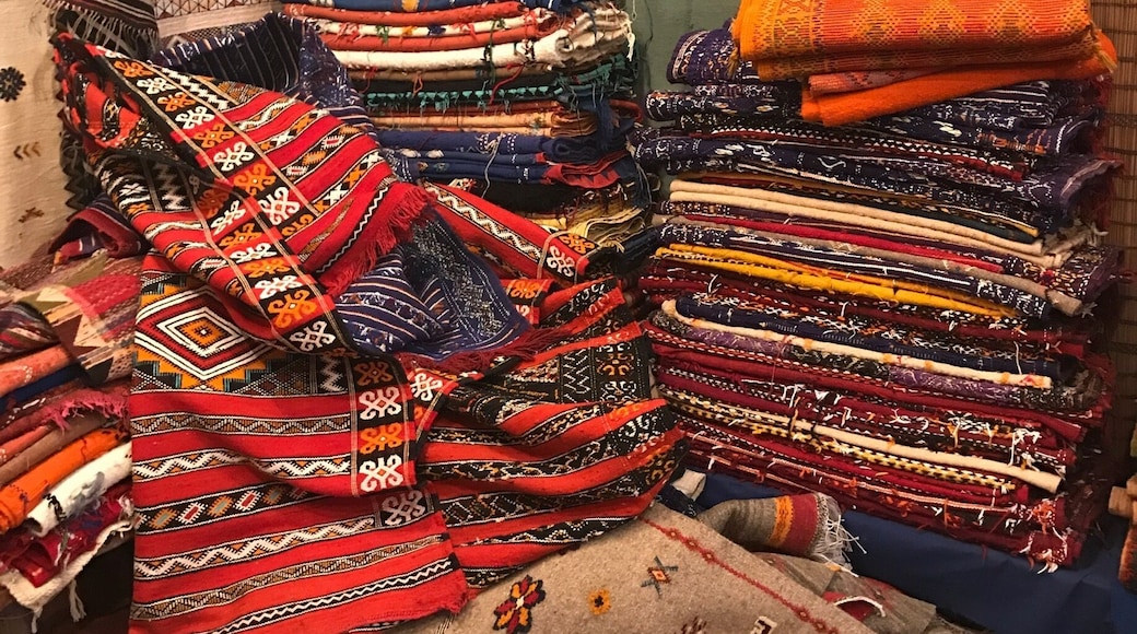 Best spot in town to buy a carpet