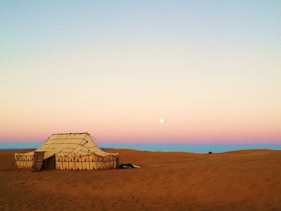 One of the best experiences: crossing the Atlas, from Marrakech to the desert, through villages incommunicado, in which even people find it unusual to see tourists: culture, rural tourism, nature , mountaineering, cruise ... #LifeAtExpedia