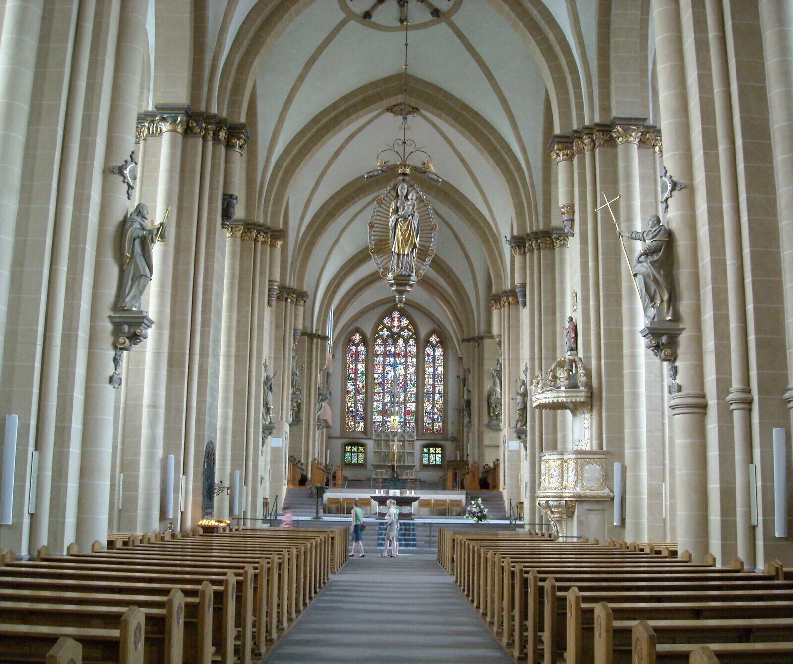 Innenansicht des Doms