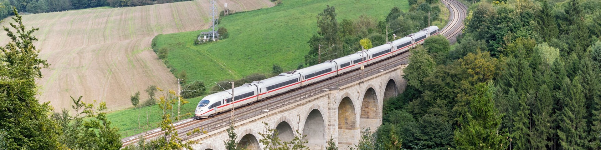 ICE auf dem Kleinen Viadukt, Paderborn-Neuenbeken