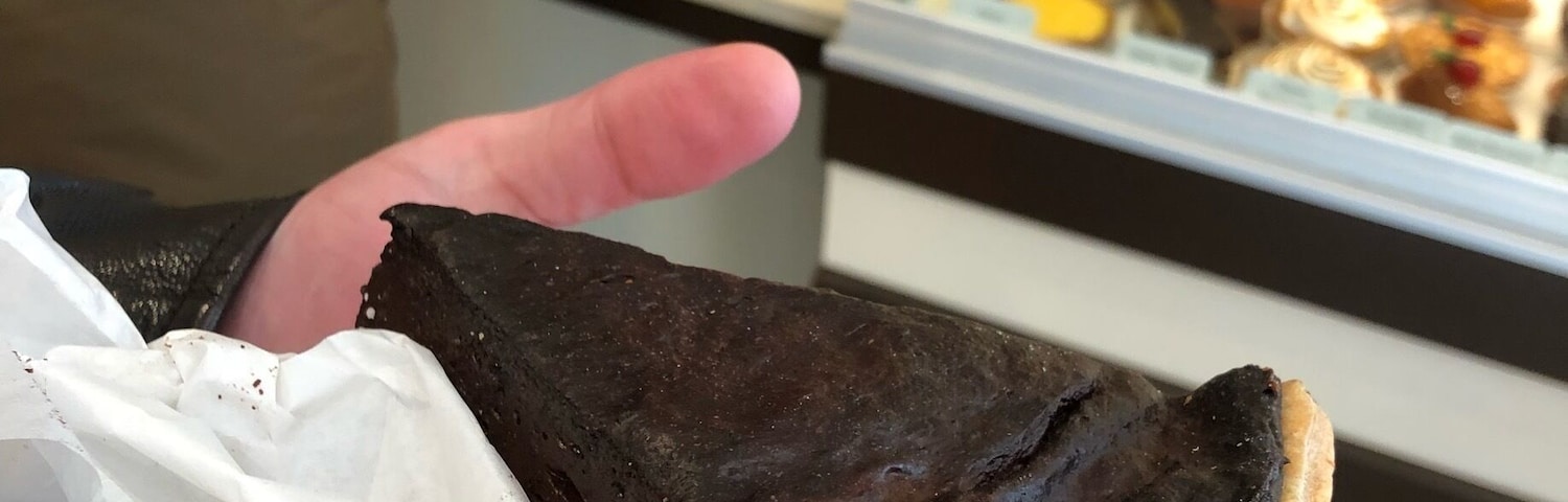 One of my favourite Flan! The chocolate was very thick and super tasty! I'm really sorry I can't remember the bakery name but it's at Boulevard Pasteurised, Paris. ๐