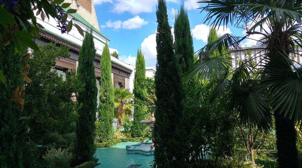 The gardens of the grande Mosque are very peaceful with design and layout of North African gardens must go and visit especially on a sunny day.
