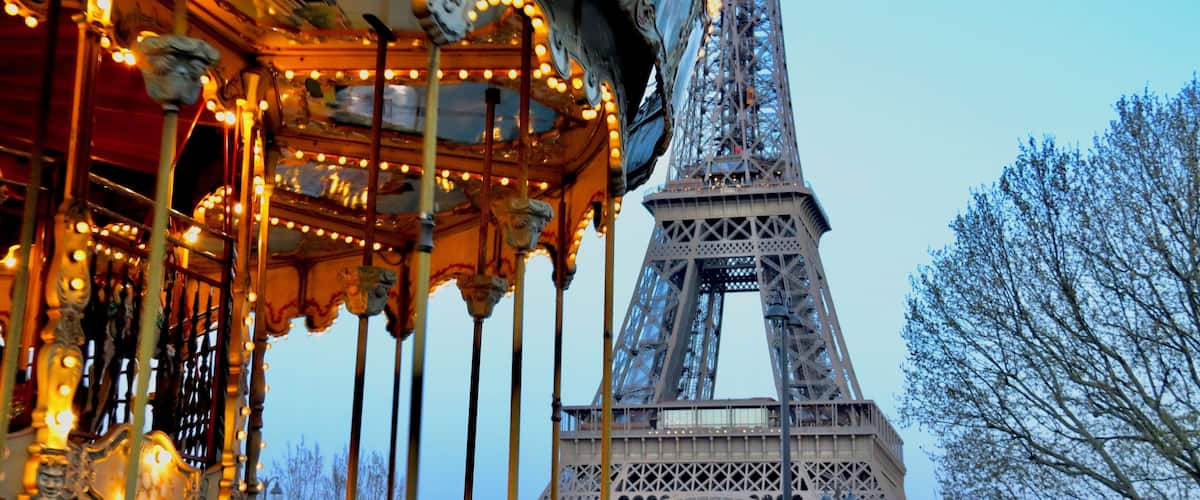 After coming back down from the Eiffel Tower, Lynn and I headed over to Jardin Du Trocadero Park. After passing the Amusement Park Carousel, I saw a good picture opportunity for the afternoon hours. The park was filled with relaxing Parisians waiting for the sun to set and children were riding the Carousel. After visiting Paris for the first time, it seems that the culture values relaxing in the parks, along the river, and anywhere you can find to people watch, read a book, or talk with friends.
#Culture