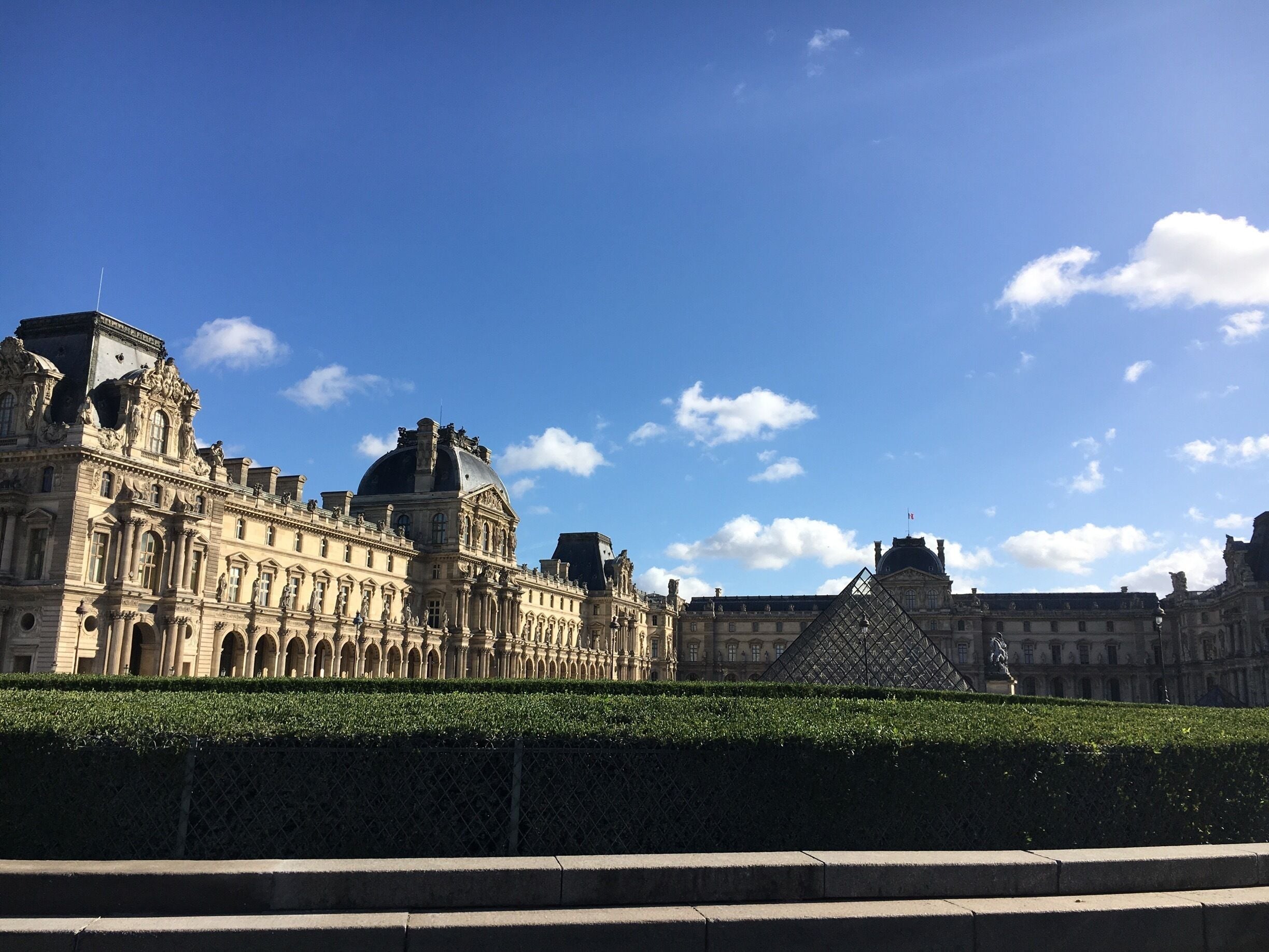 La Carrousel de Louvre