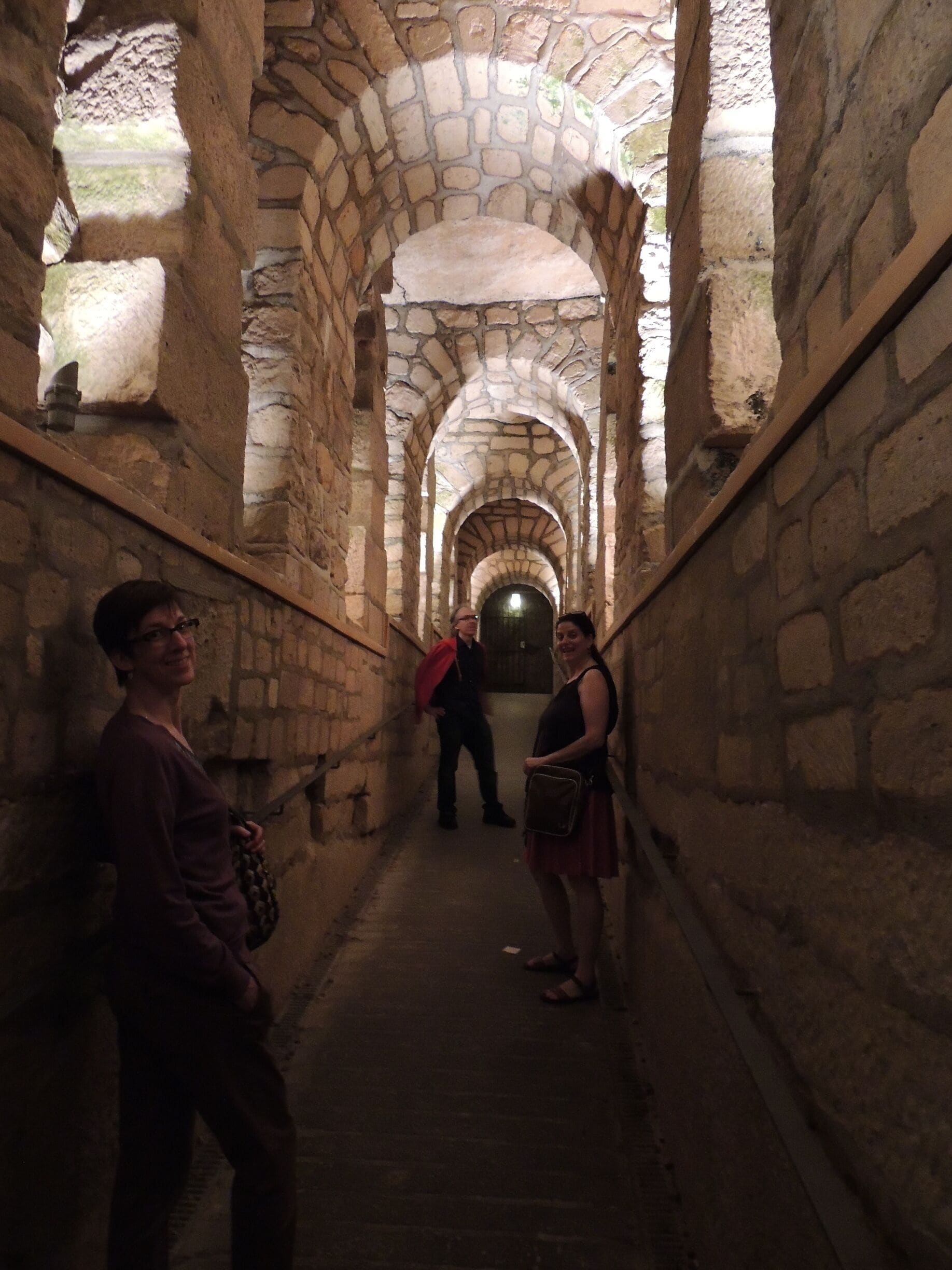 I am at the bottom, leading our group (why, I don't know). This is one of the larger foyers on the way—much of the first 5 or 10 minutes, I was having to stoop over a bit (I'm 6' 1").