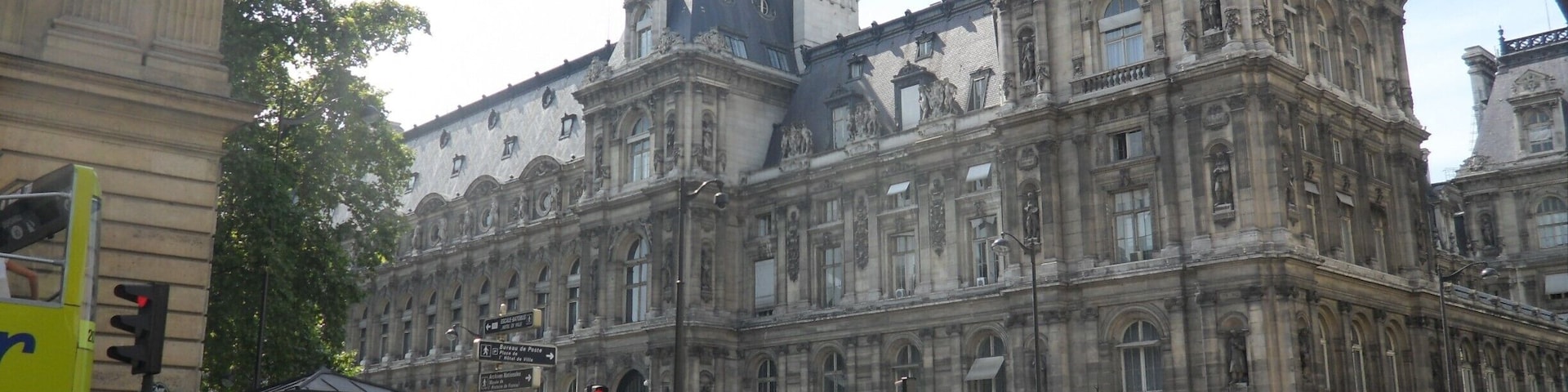 Walking around Paris