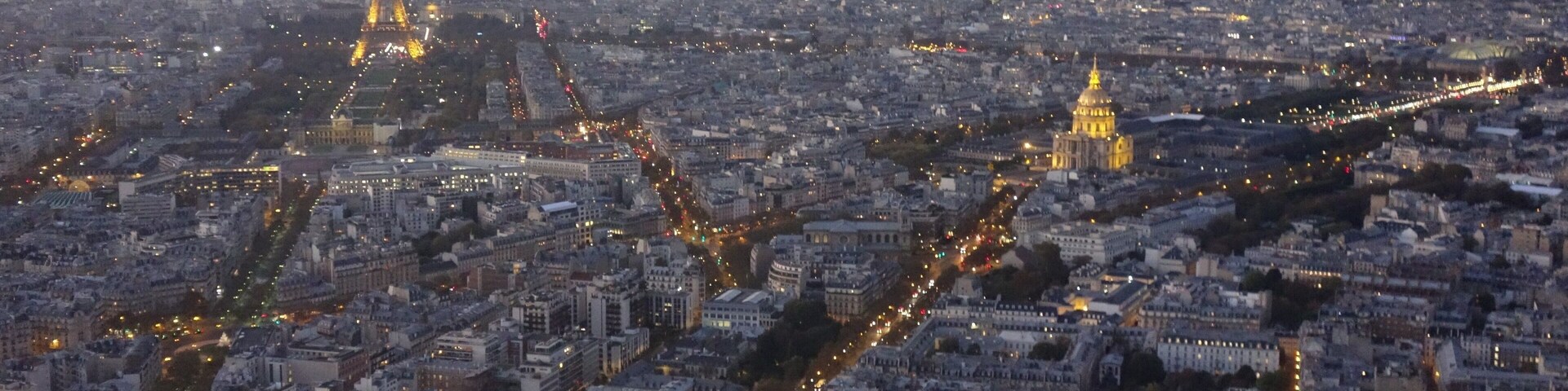 Paris at dusk. #TroveOnTuesday #Perspectives