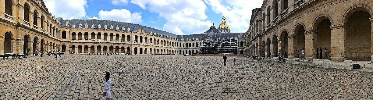 The Musée de l'Armée (Army Museum) is a national military museum of France located at Les Invalides in the 7th arrondissement of Paris. 
The Musée de l'Armée was created in 1905 with the merger of the Musée d'Artillerie and the Musée Historique de l'Armée. The museum's seven main spaces and departments contain collections that span the period from antiquity through the 20th century.
The Main Courtyard is the center of the Hôtel National des Invalides and displays a large part of the artillery collections, gathered during the French Revolution. The collection traces 200 years of the history of French field artillery and enables visitors to discover how the equipment was manufactured, its role and the history of great French artillerymen. 
The Dôme des Invalides, which contains Napoleon I's tomb, is the emblem of the Hôtel National des Invalides and an unmissable monument in the Parisian landscape.
Excellent displays for an afternoon trip.