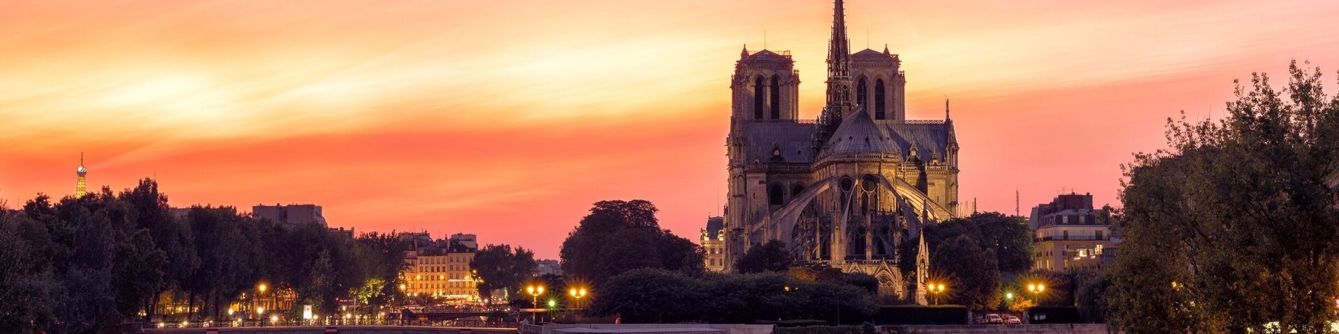 As I say so many time , I couldn't ask for much better weekend in Paris, or maybe I got lucky with the weather. I'm glad I get to share this with you guys. 😊