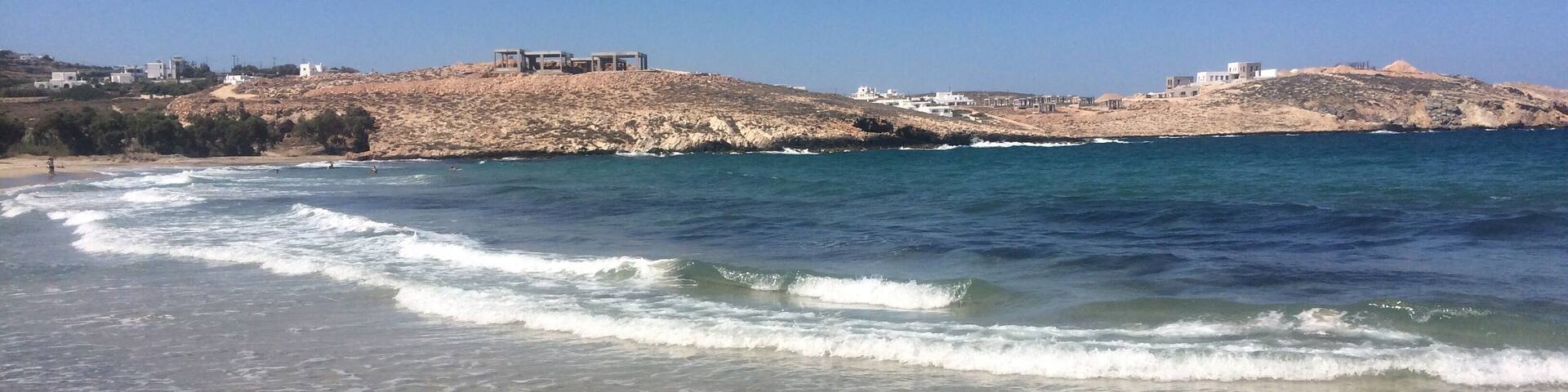 Lovely waves and shining sun for my final day in Greece on Parasporos beach x
