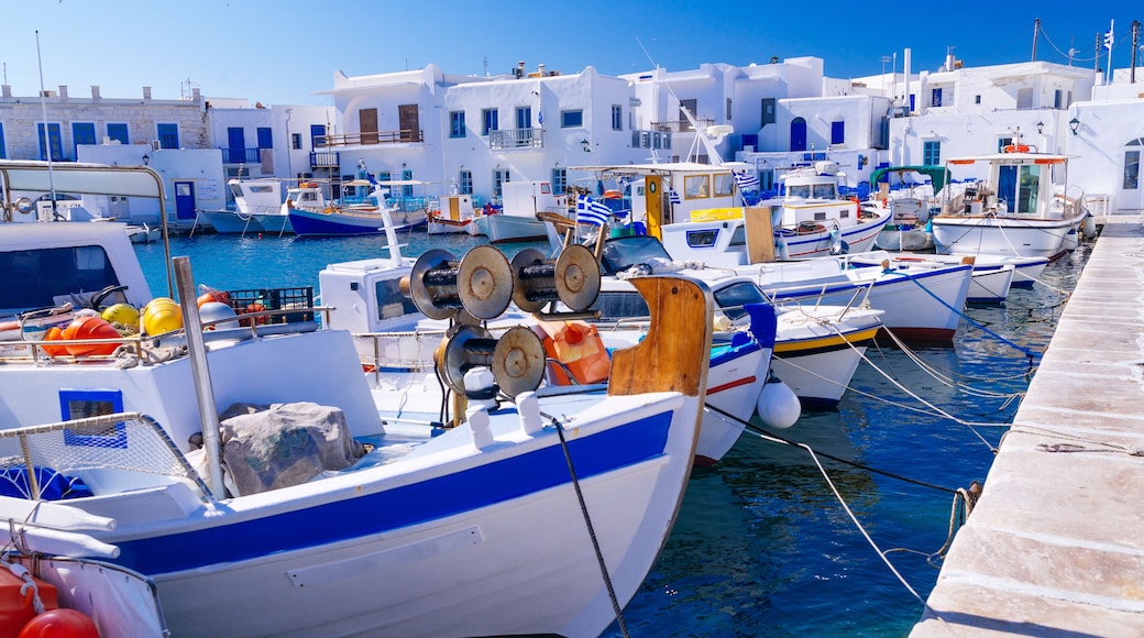 Paros