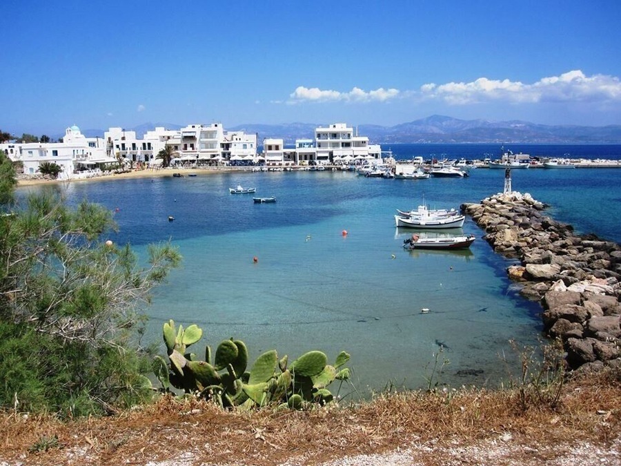 no effects at all on this one, just pure Greece!