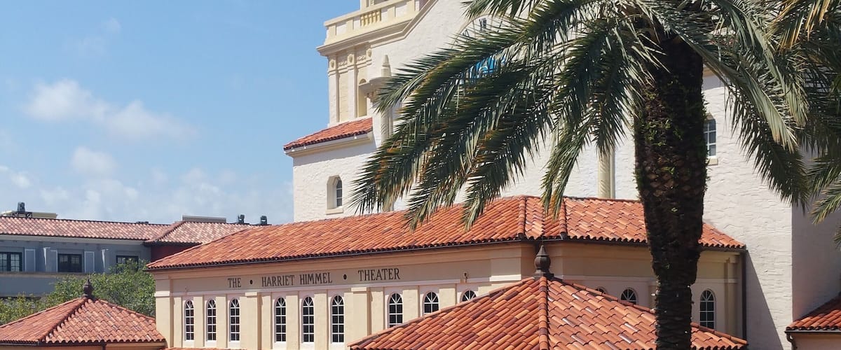 Beautiful City Place, West Palm Beach. Shop, Dine, Party.