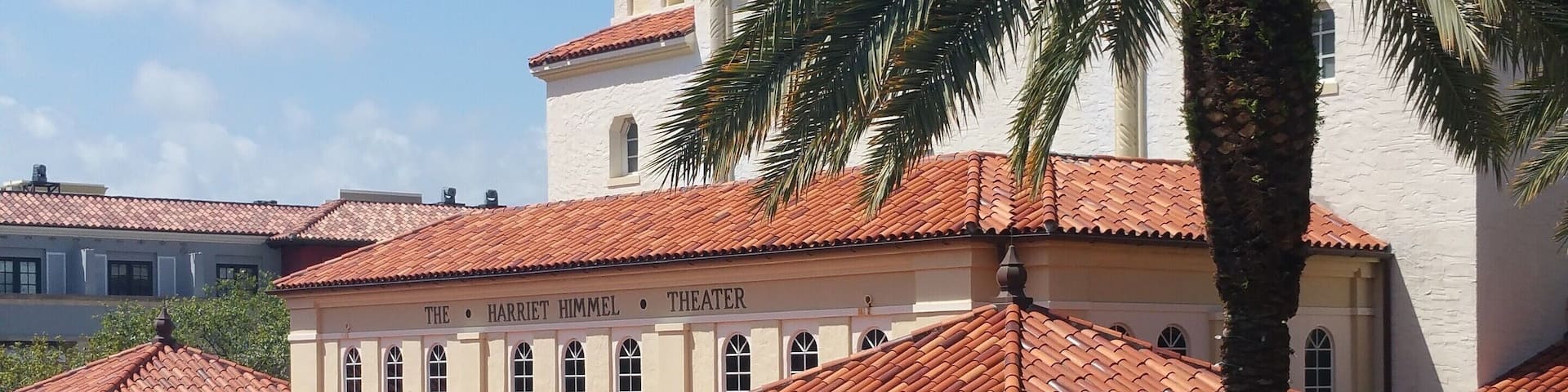 Beautiful City Place, West Palm Beach. Shop, Dine, Party.