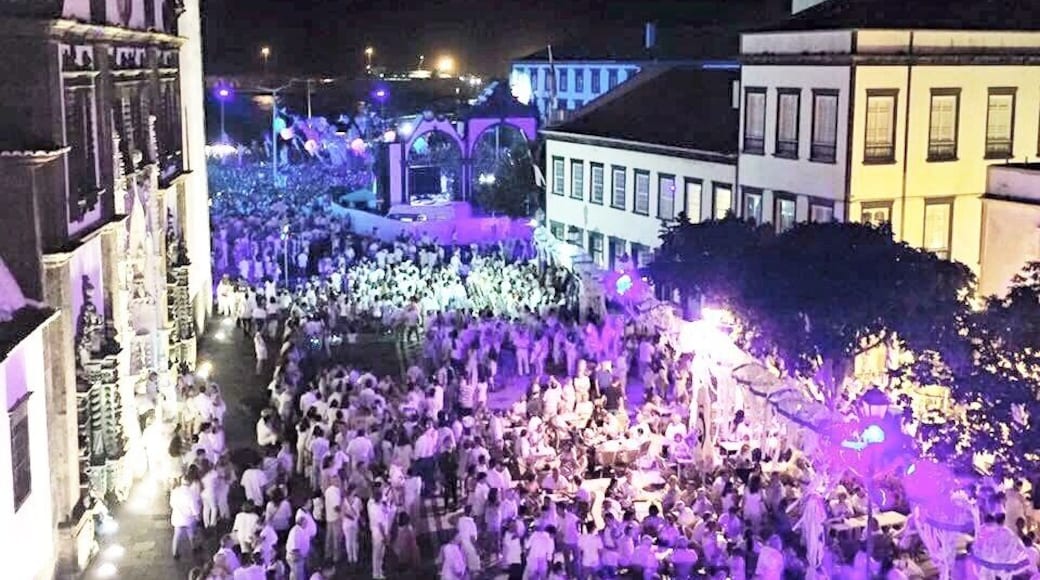 PDL White Ocean festival. Dresscode: white