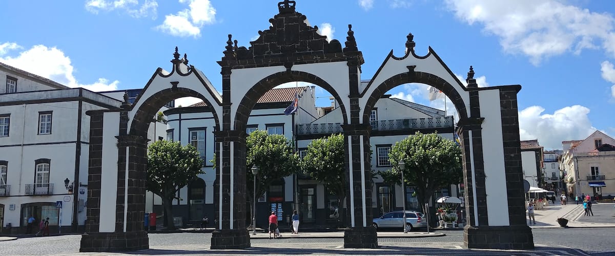 Portas da Cidade (City Gates)