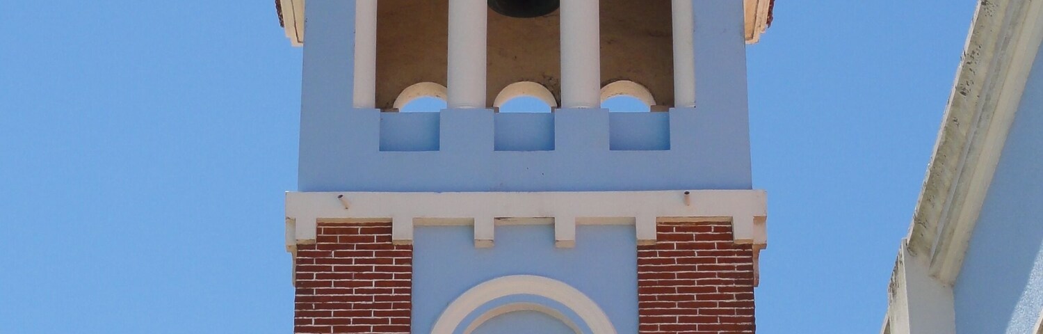 Nuestra Señora de La Candelaria
Igreja pequena mas muito bonita e bem cuidada. Fica praticamente a uma quadra do mar e de frente para uma praça. Do lado oposto da praça fica o farol (Faro de Punta del Este).
#puntadeleste #uruguay #church