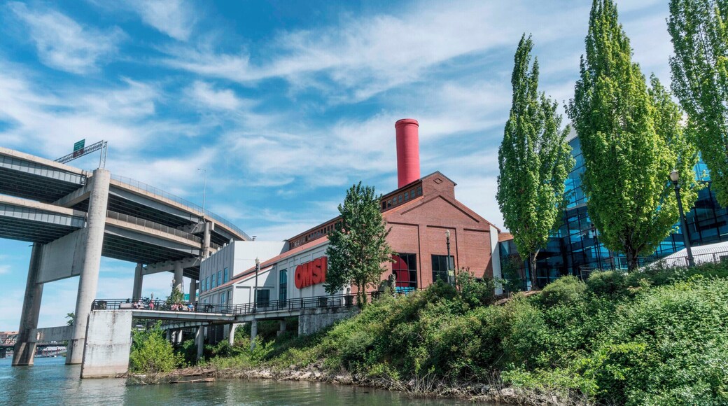 Start your Portland bridge walk at OMSI. Great science exhibits and IMAX theater.