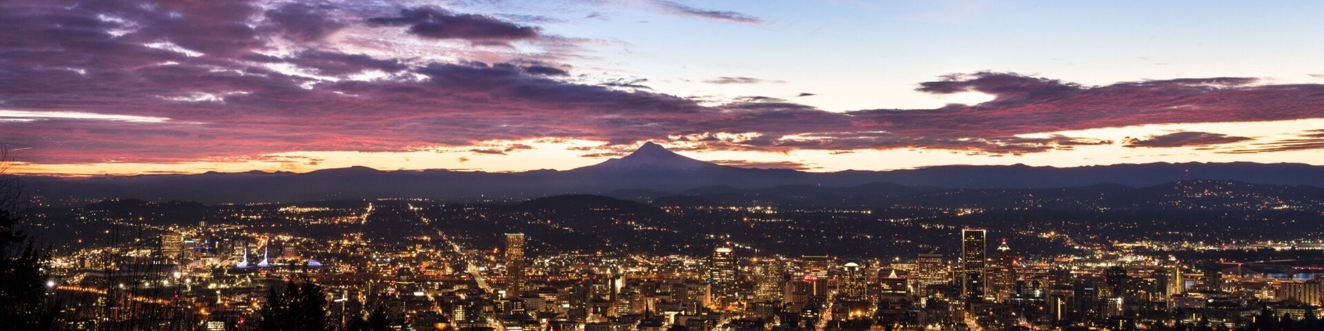 One of the best places for sunrises in Portland, OR, USA
#BvsCities