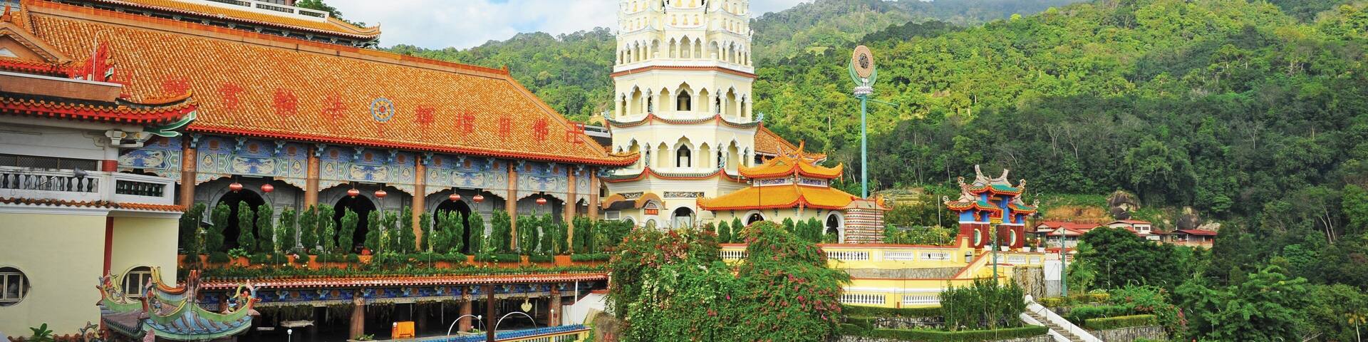 Penang showing heritage elements and heritage architecture