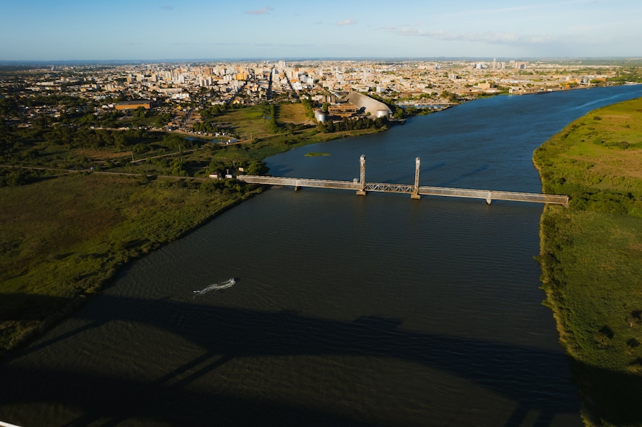 Ponte Rio Grande-Pelotas: Conectando Dois Ícones do Sul do Brasil