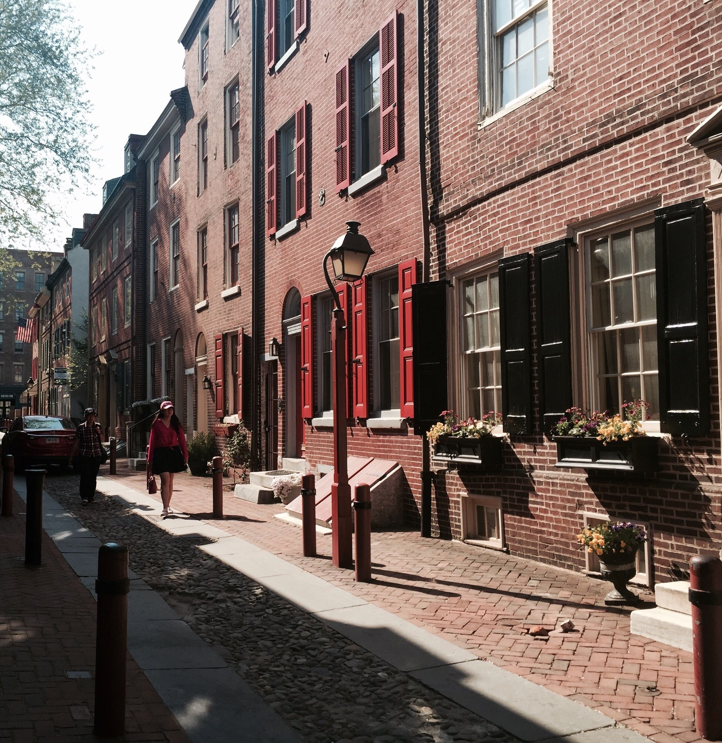Welcome to Elfreth's Alley. America's oldest residential street that is still inhabited today-- dating back to the 18th century. Located in Olde City, PHILADELPHIA. Nearby is the Betsy Ross house--creator of the first American flag. Olde City is rich in American history, including the Constitutional center with the Bill of Rights, Independence Hall featuring the Declaration of Independence and  the Liberty Bell-- the Nation's symbol of Liberty.  #philadelphia #history