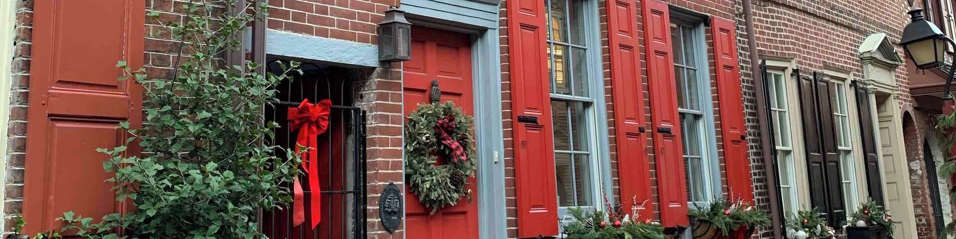 Historic alley in the old city comprised of 32 houses built in the 1700’s.