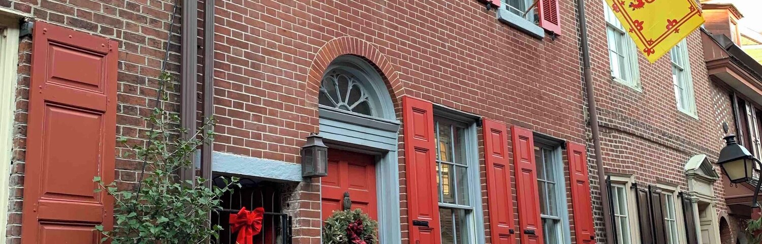 Historic alley in the old city comprised of 32 houses built in the 1700’s.