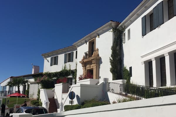 Built in 1930 by William Wrigley, this is the smallest of his 5 homes. He would die here in 1932 of heart failure.