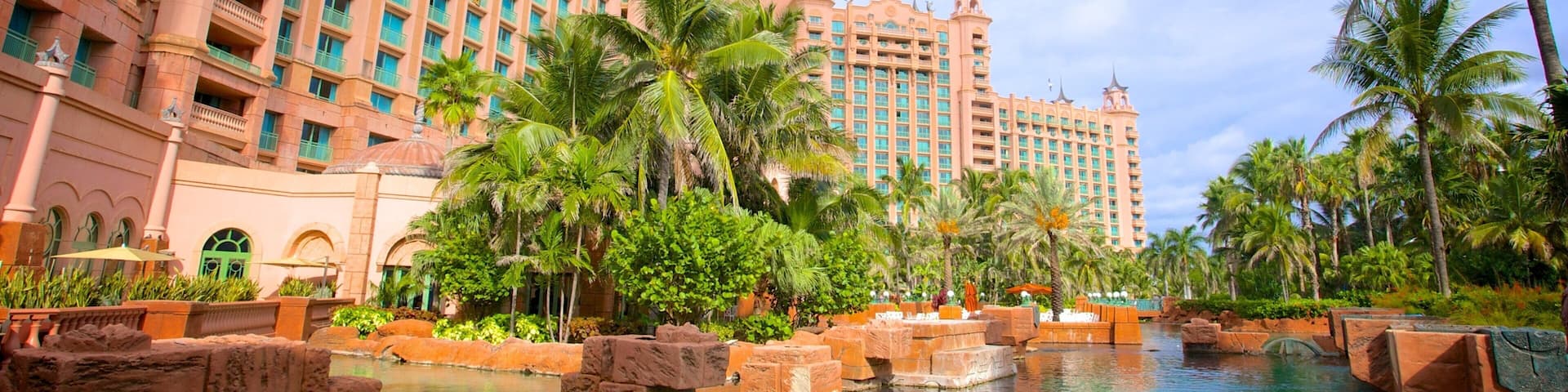 Atlantis Aquarium som visar en pool och havsdjur