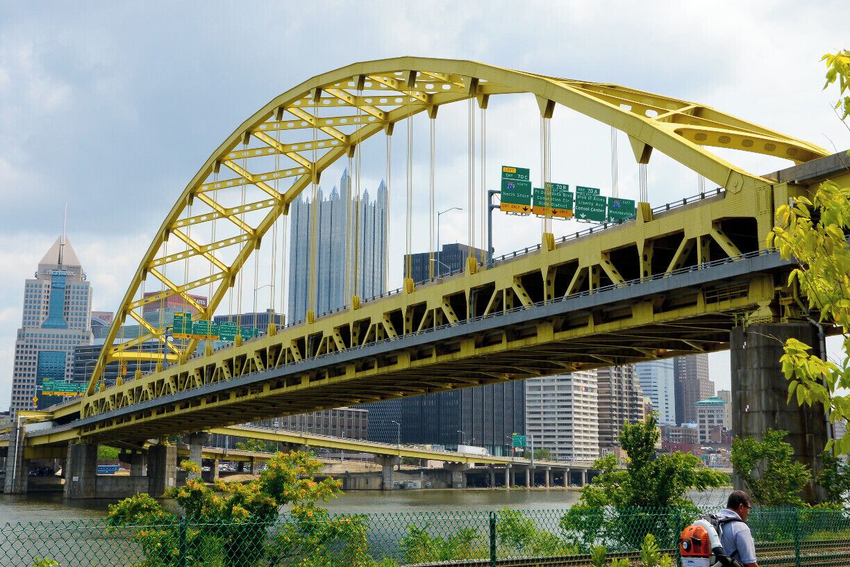 Mini Takes the States Road Rally Cleveland to Buffalo leg:

Fort Pitt Bridge is a steel, double decker bowstring arch bridge. It spans the Monongahela River near the confluence of the the Allegheny Rive. This bridge has the distinction of being the world's first computer designed bowstring arch bridge... Impressed ? 

The bridge is also infamous for its difficult lane changes and I can personally attest to this... especially the lower level where you have to jump two lanes in about 300 feet. Horn... Accelerator !

#MTTS #minitakesthestates
