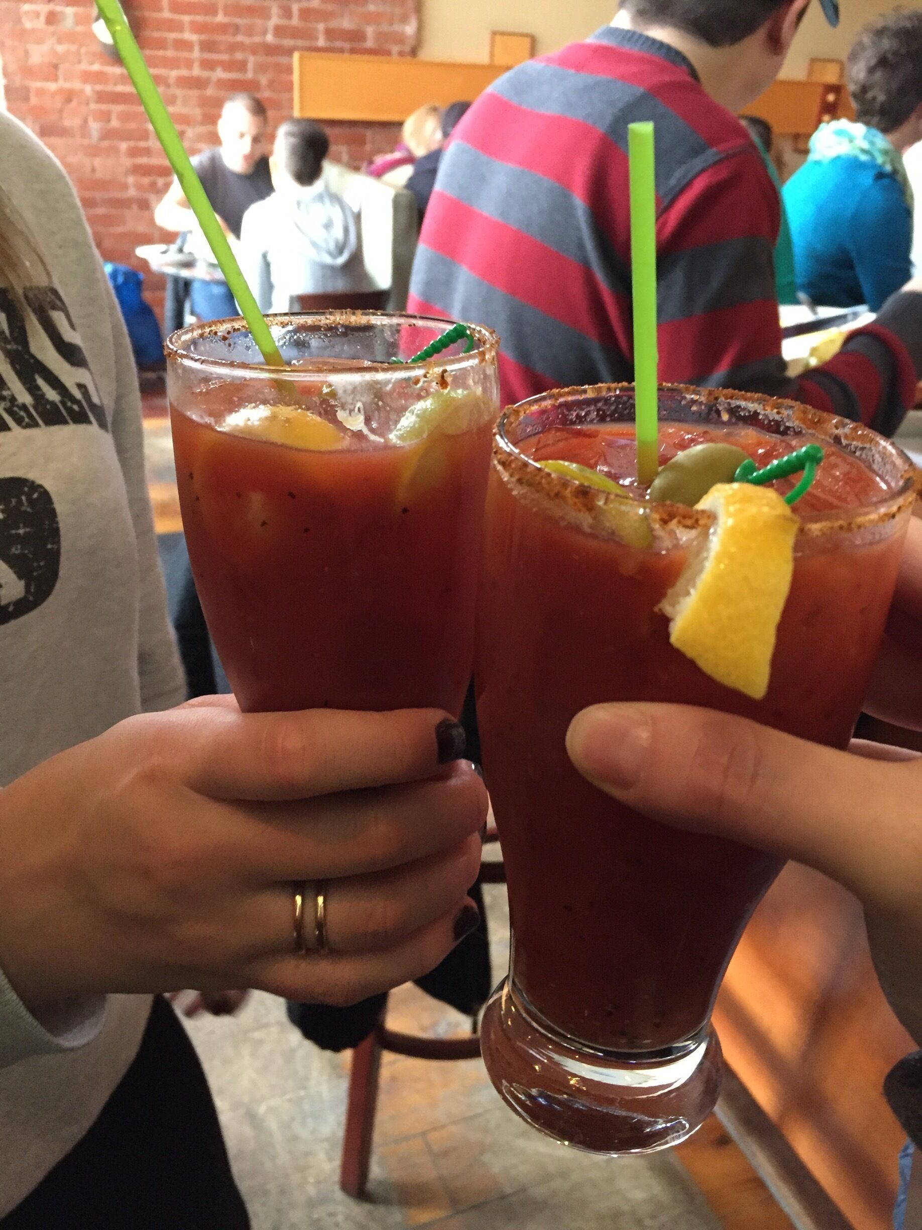 Incredible spot for brunch in this Pittsburgh Neighborhood! Definitely get the Belgium waffles and a very spicy and delicious Bloody Mary 