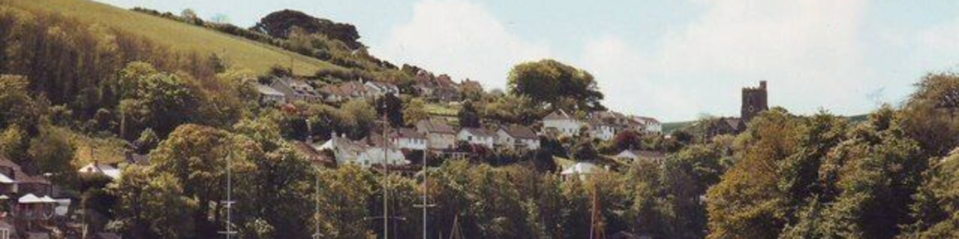 Newton Creek looking towards Noss Mayo, Devon The photo seems to show the end of the creek, but in fact that is behind the photo. Around the bend in the middle of the photo the creek eventually joins the sea.