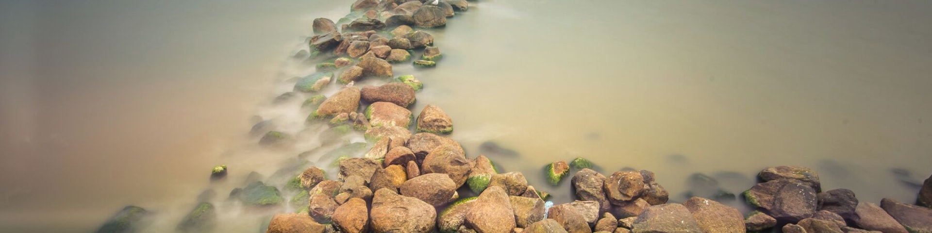 Just some photogenic rocks shot form the sea bridge in the Lithuanian resort town of Palanga using a ND1000 Filter for 30sec exposure. #AquaTrove
#Trovember