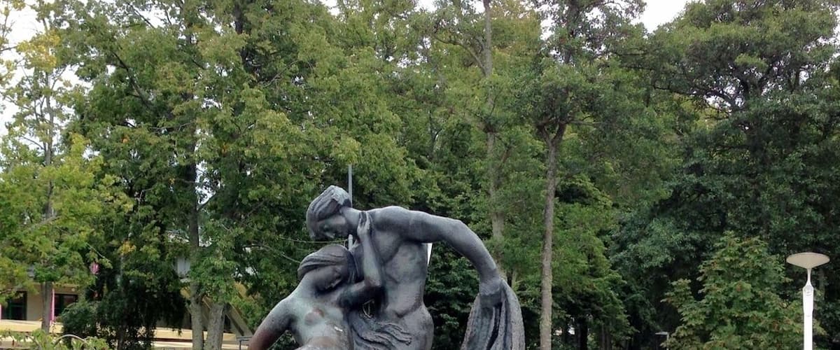 Palanga, the main resort in Lithuania, has a monument dedicated to Jūratė and Kastytis. It is located in a square right next to the main tourist attraction—a bridge that leads to sunset. The Palanga coat of arms was designed having the legend in mind. The amber beads represent the ancient business of amber processing. The silver crown represents goddess Jūratė
