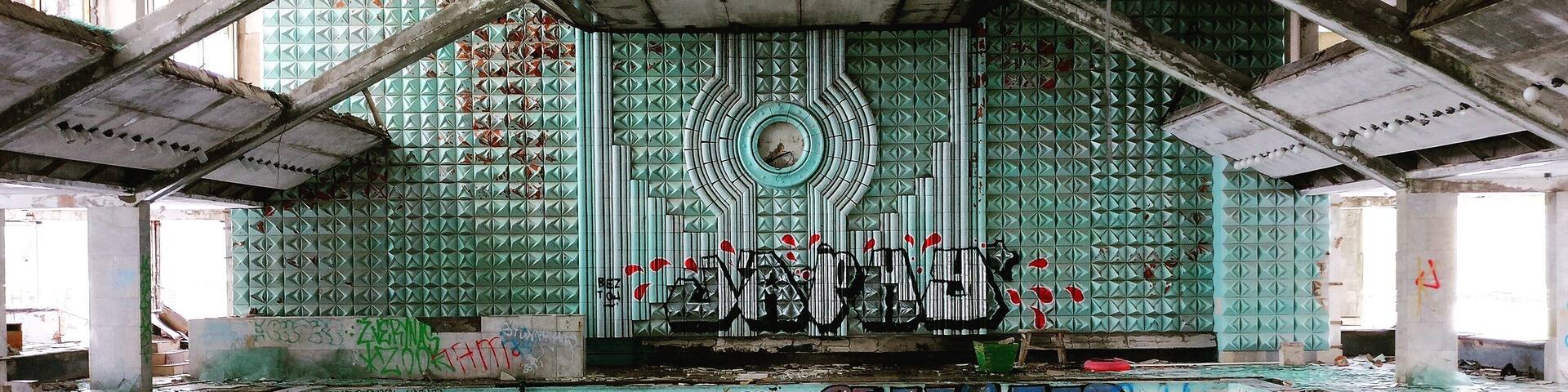 Abandoned pool in Palanga, Lithuania. This is a great place to visit if you are a fan of abandoned places and urban exploration. This place is a former Soviet Union pool.
Check it out!