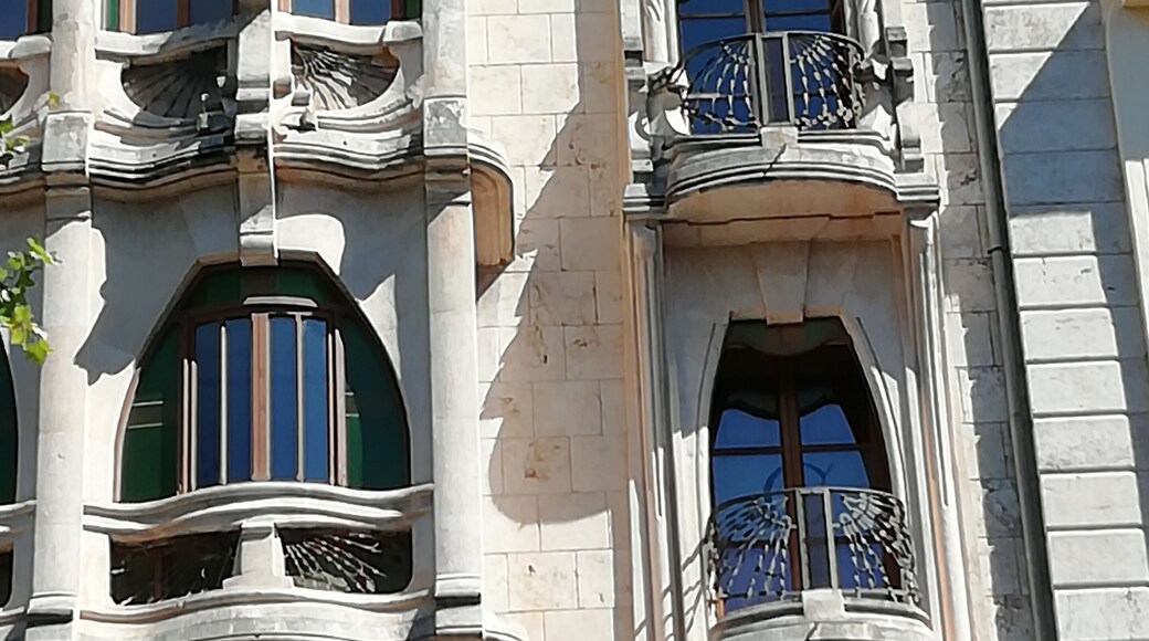 Little bit of Gaudi In Palma. Can Casayas from 1908.💕
