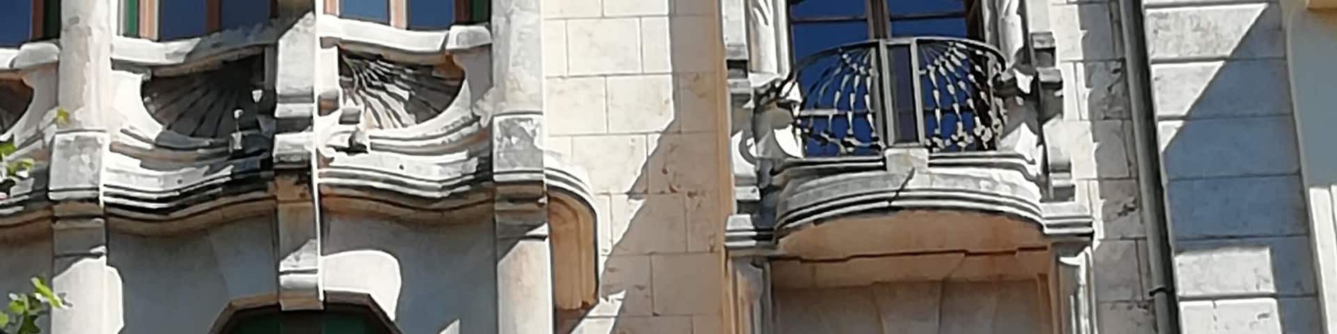 Little bit of Gaudi In Palma. Can Casayas from 1908.💕