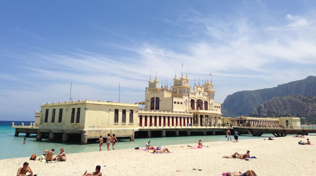 Stabilimento Balneare, Mondello