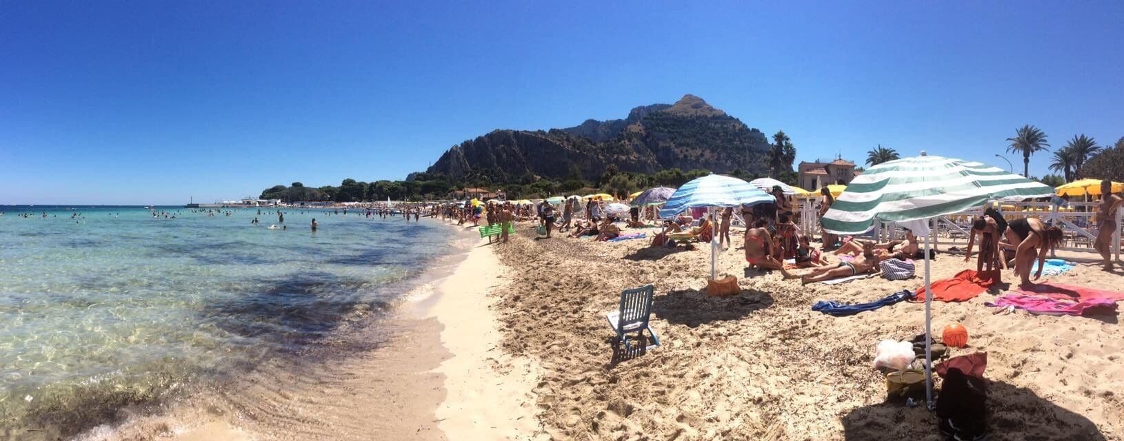 A bit touristy, but the view is breathtaking!
#BeachTips