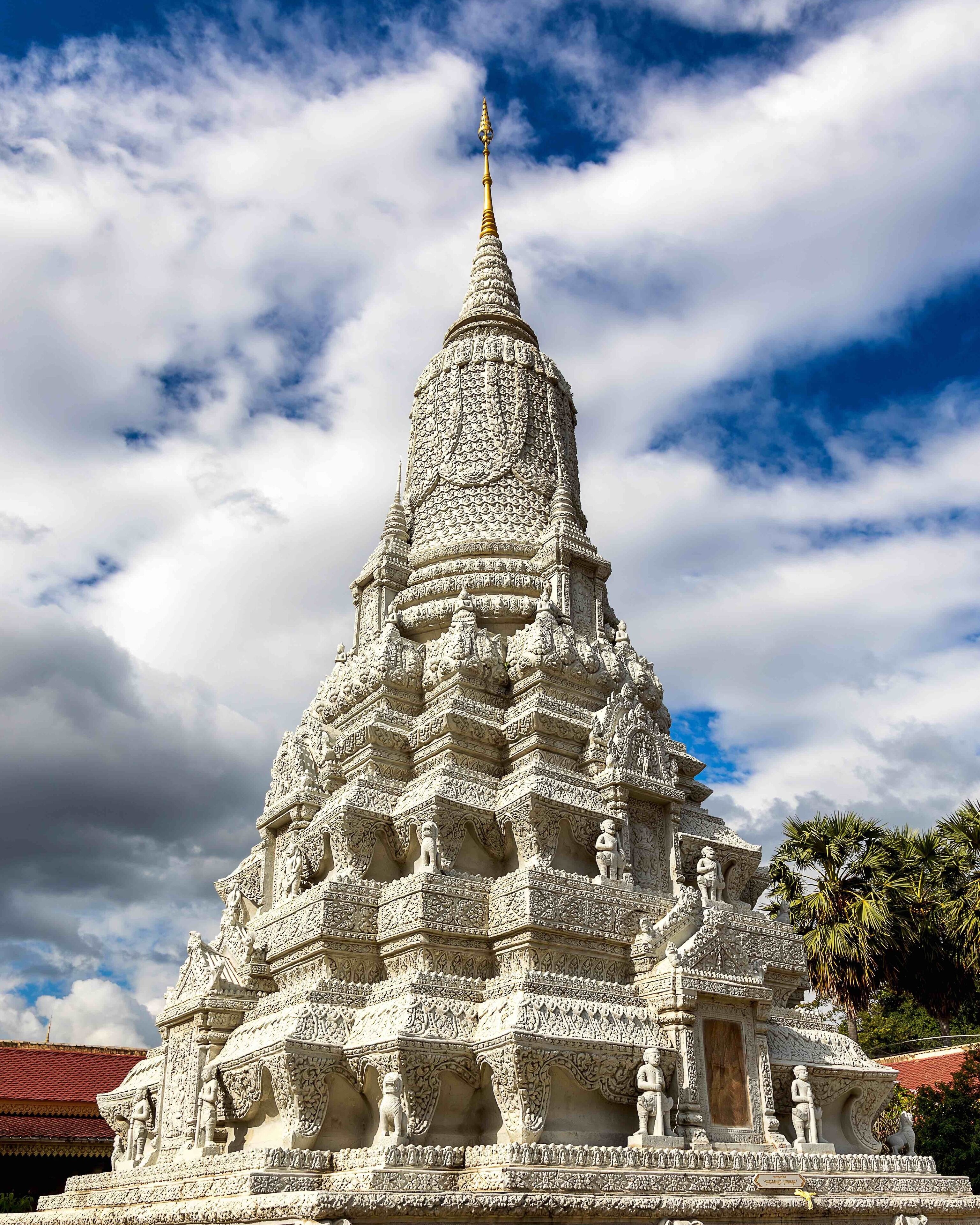 A must see for anyone who visits Phnom Penh, the palace is in the centre of the city by the riverside and is full of amazing architecture and artefacts.