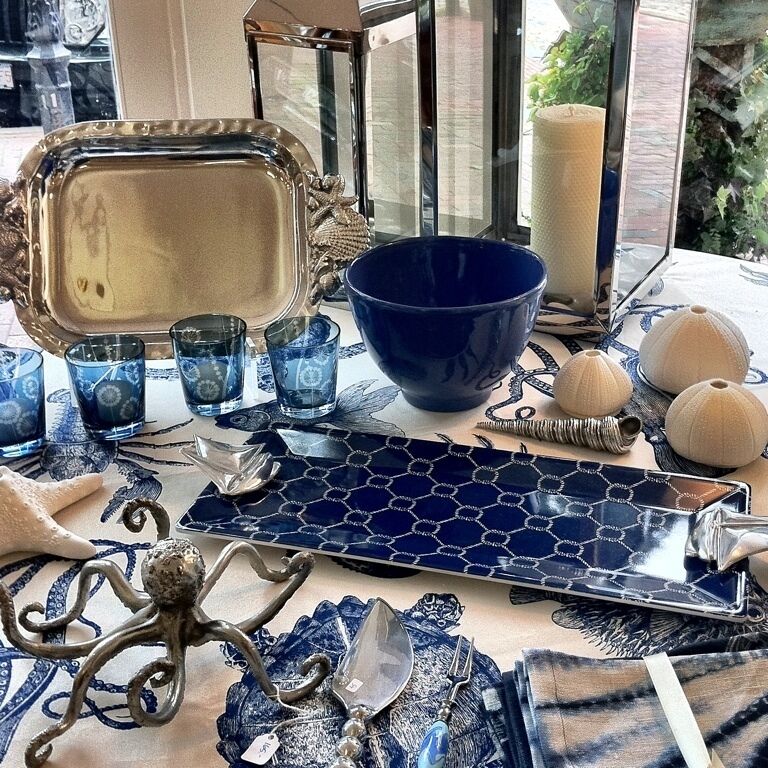 Home decor- kitchen and bedroom. Very Nantucket! 