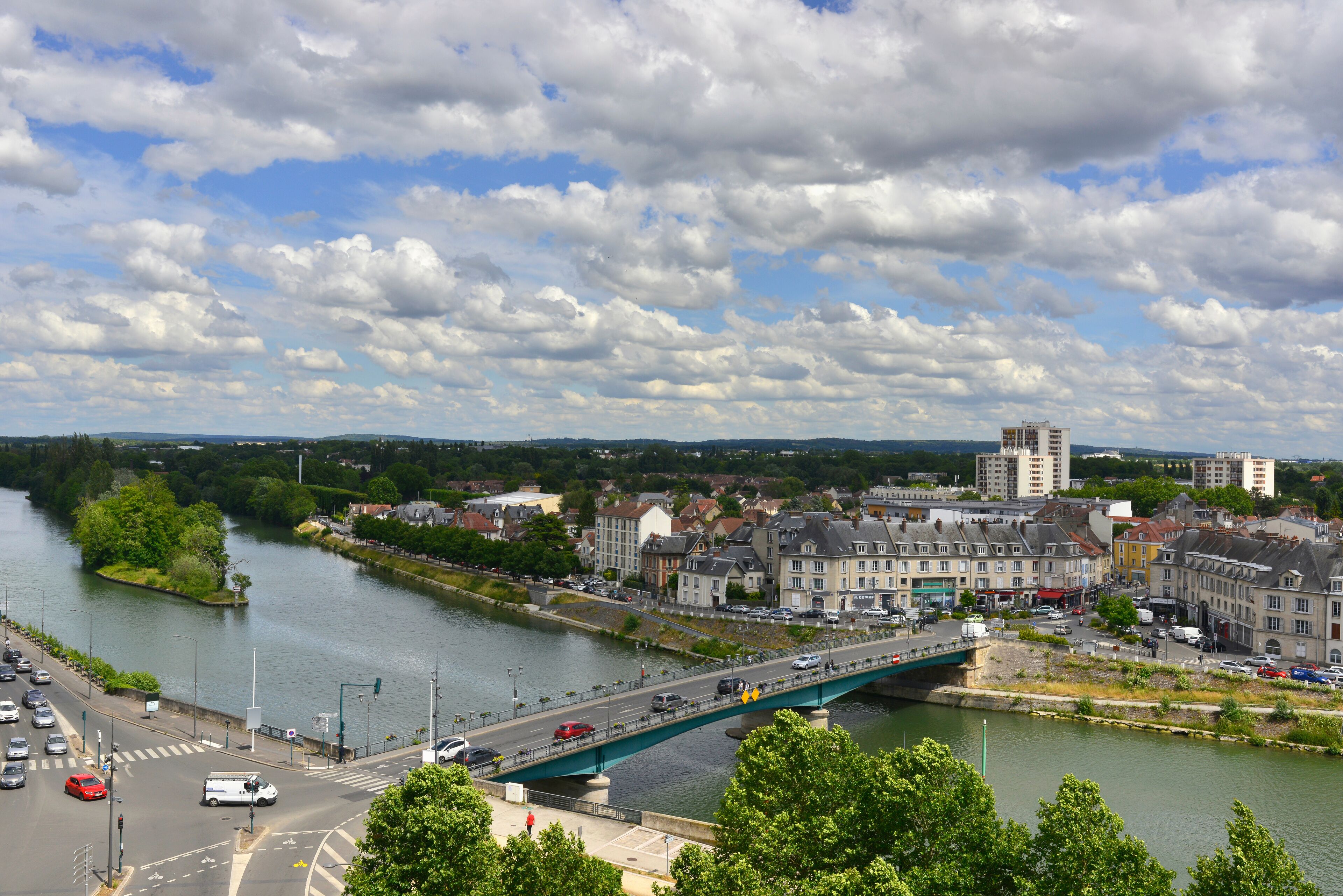 Pontoise