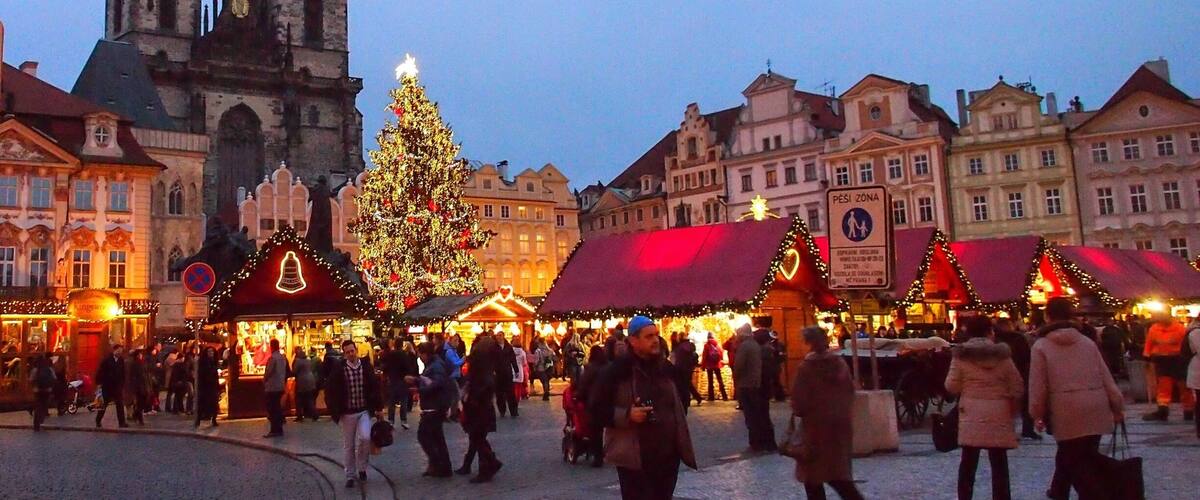 The Prague Christmas #market in Old Town Square is a treat for all your senses. It's visually stunning, it's filled with the sound of live Christmas music, everything tastes good, and most memorable for me, it smells incredible. They cook with spices that I couldn't identify, but it was an exotic, Christmasy scent that I loved.