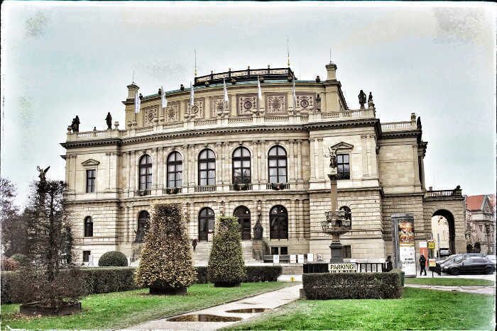One of the most beautiful buildings in Prag *Rudolphinum*