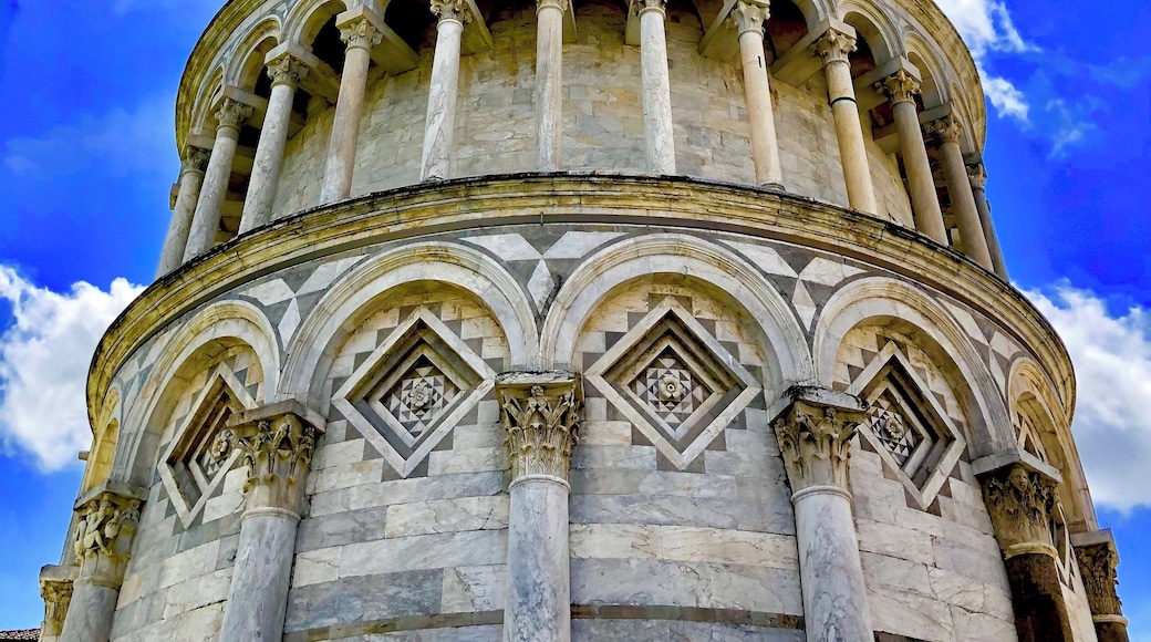 Leaning Tower of Pisa