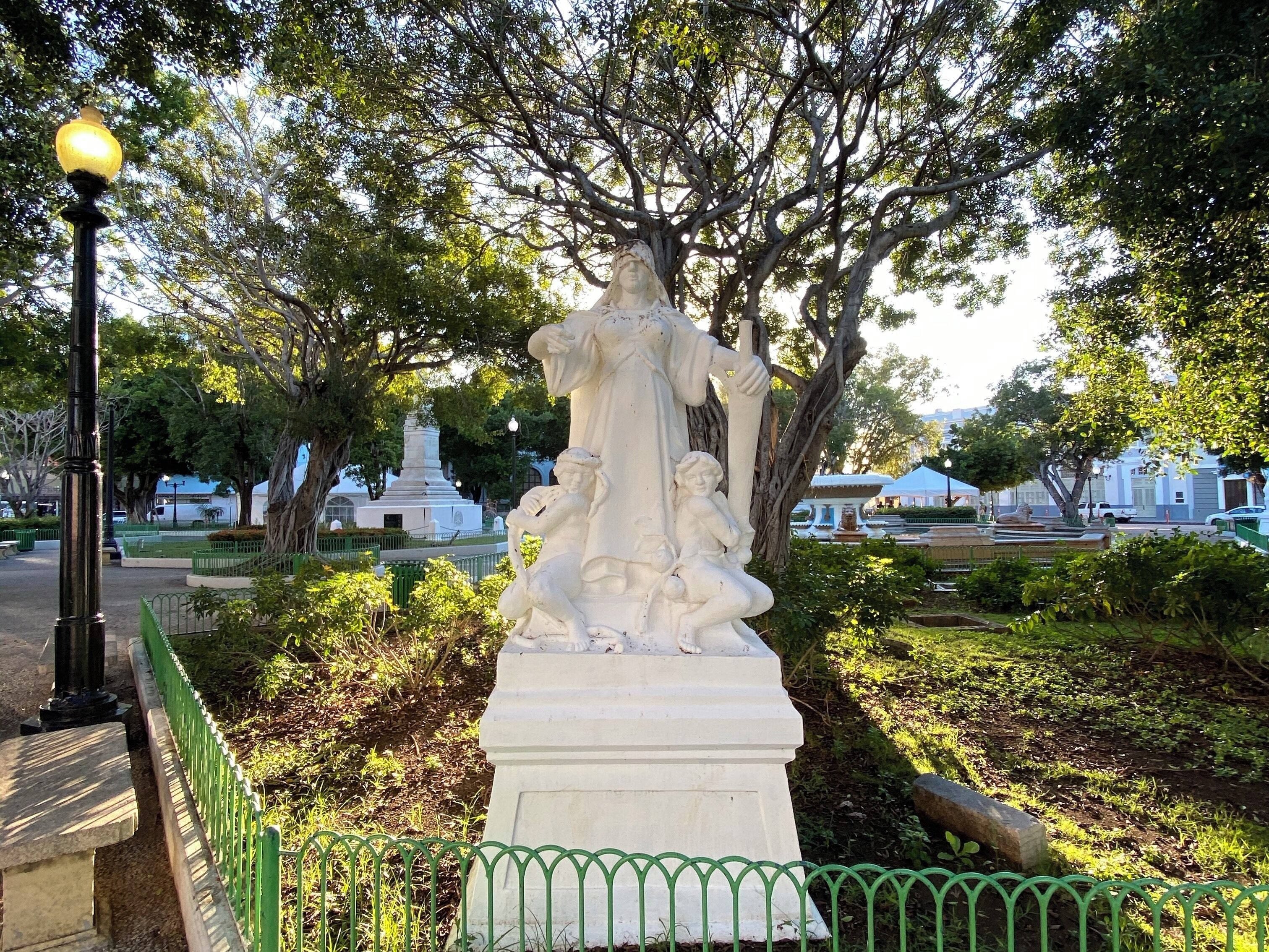 Statuary tell the story of Ponce throughout the Main Square.