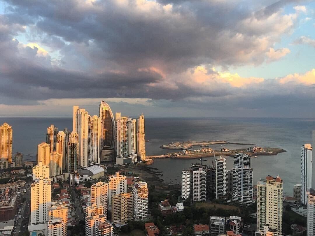 #StunningStructures impressive view of Panama City from Hardrock Hotel Megapolis